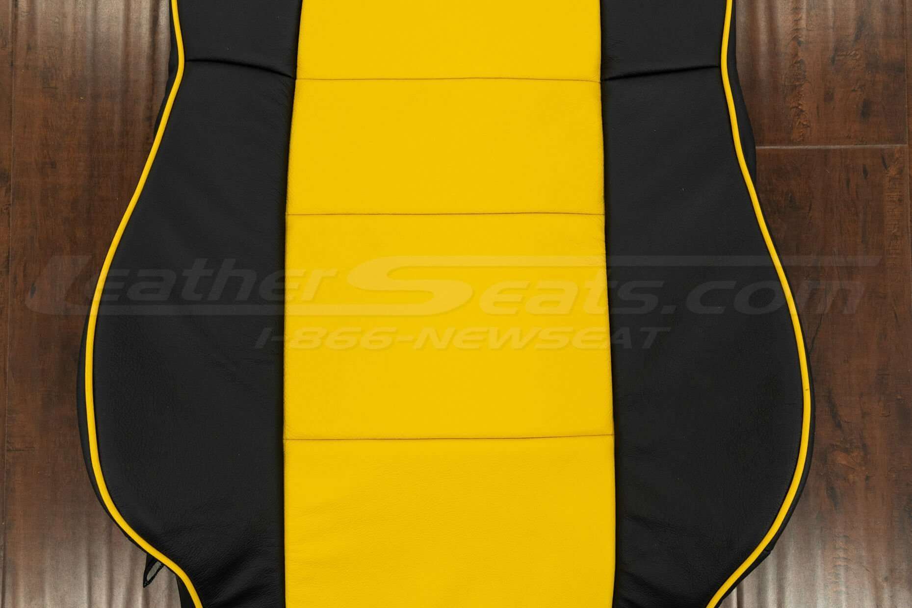 Velocity Yellow Centers on front backrest