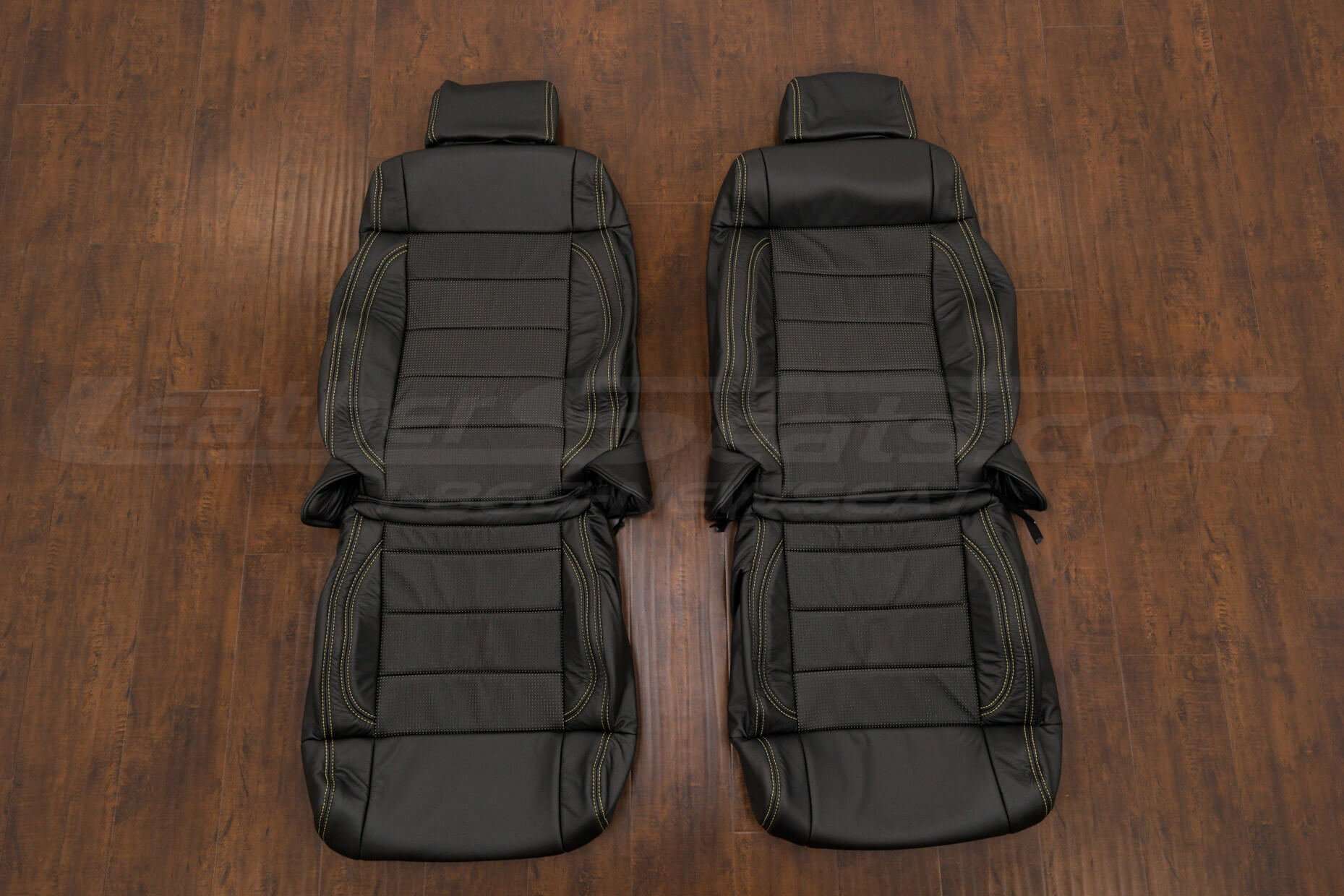 Jeep Wrangler JK Leather Seat Kit - Black & Piazza Yellow - Front seat upholstery