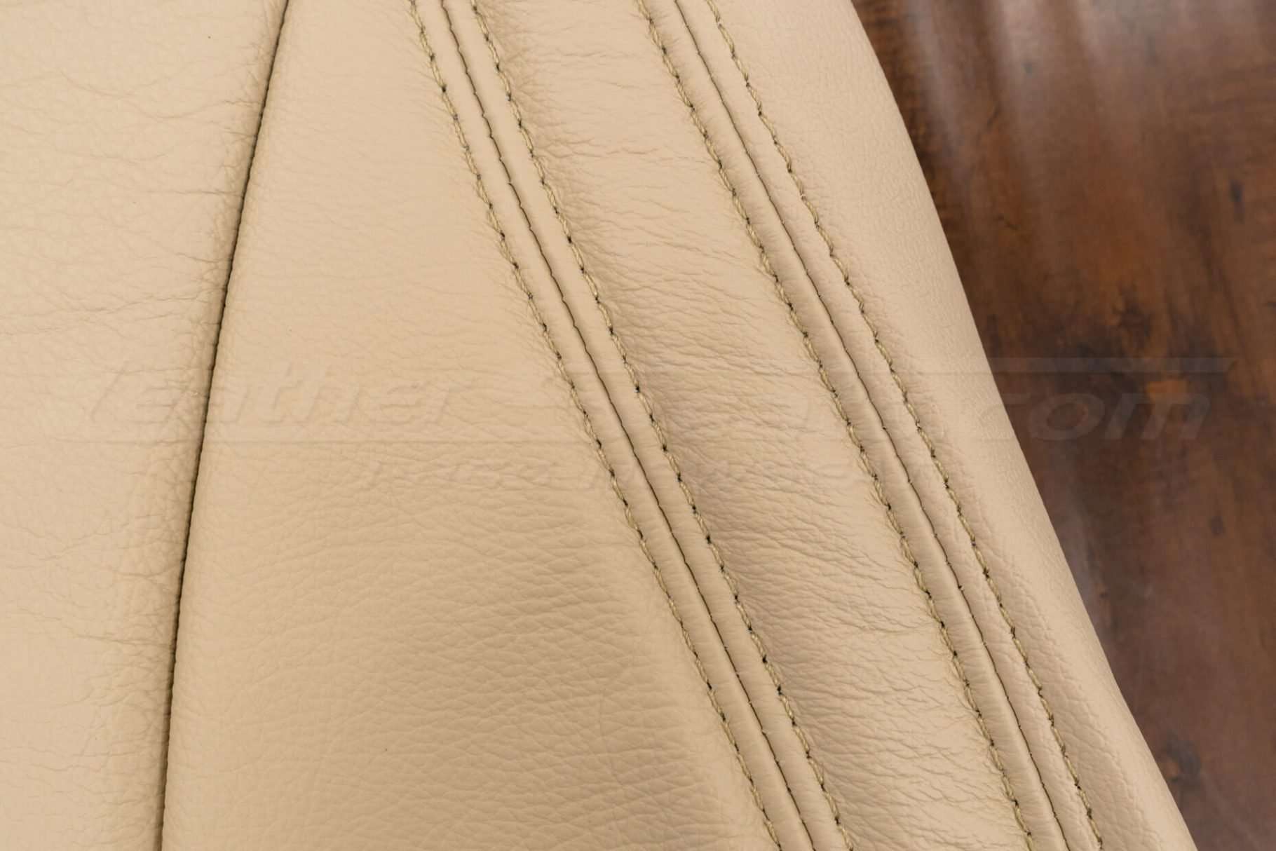 Matching vanilla double-stitching