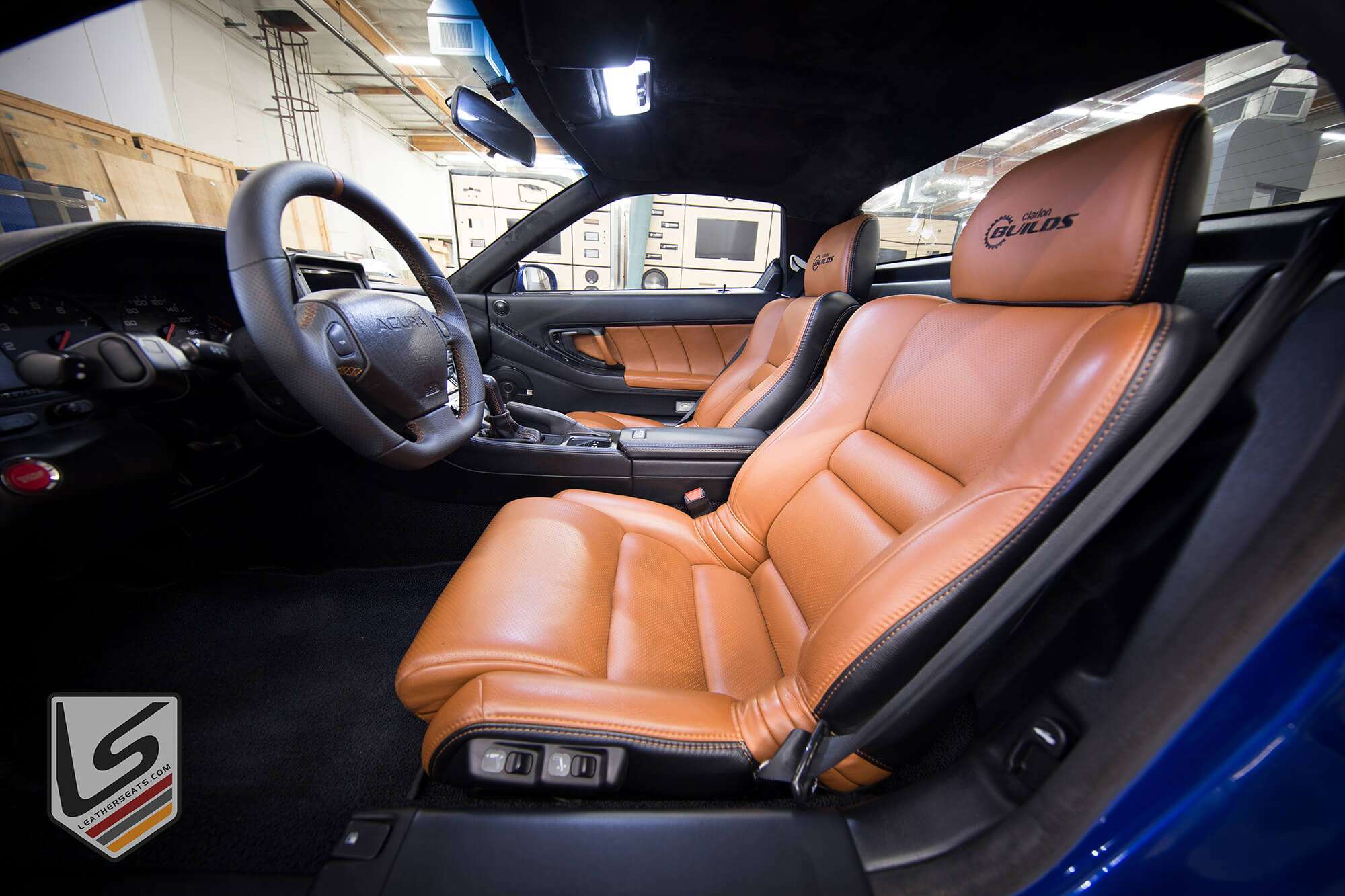 Acura NSX with Black & Gotto Brown leather seats - Front driver seat