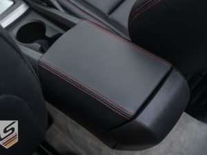 Chevrolet Camaro with leather console lid