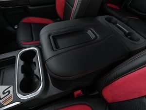 Leather console lid cover from driver's side - Gallery Image