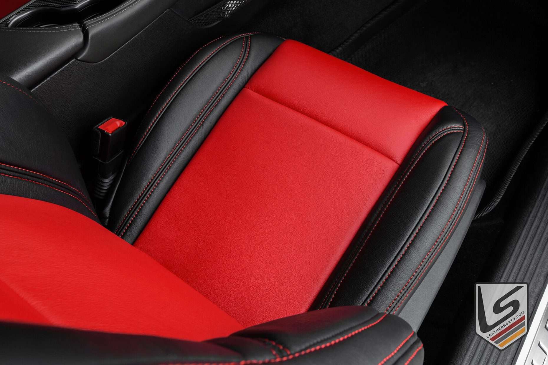Black and Bright Red leather seat cushion with Bright Red contrasting stitching
