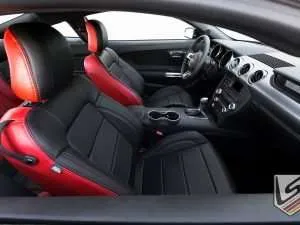 Alternative view of front passenger seat - Bright Red, Black and Piazza Red