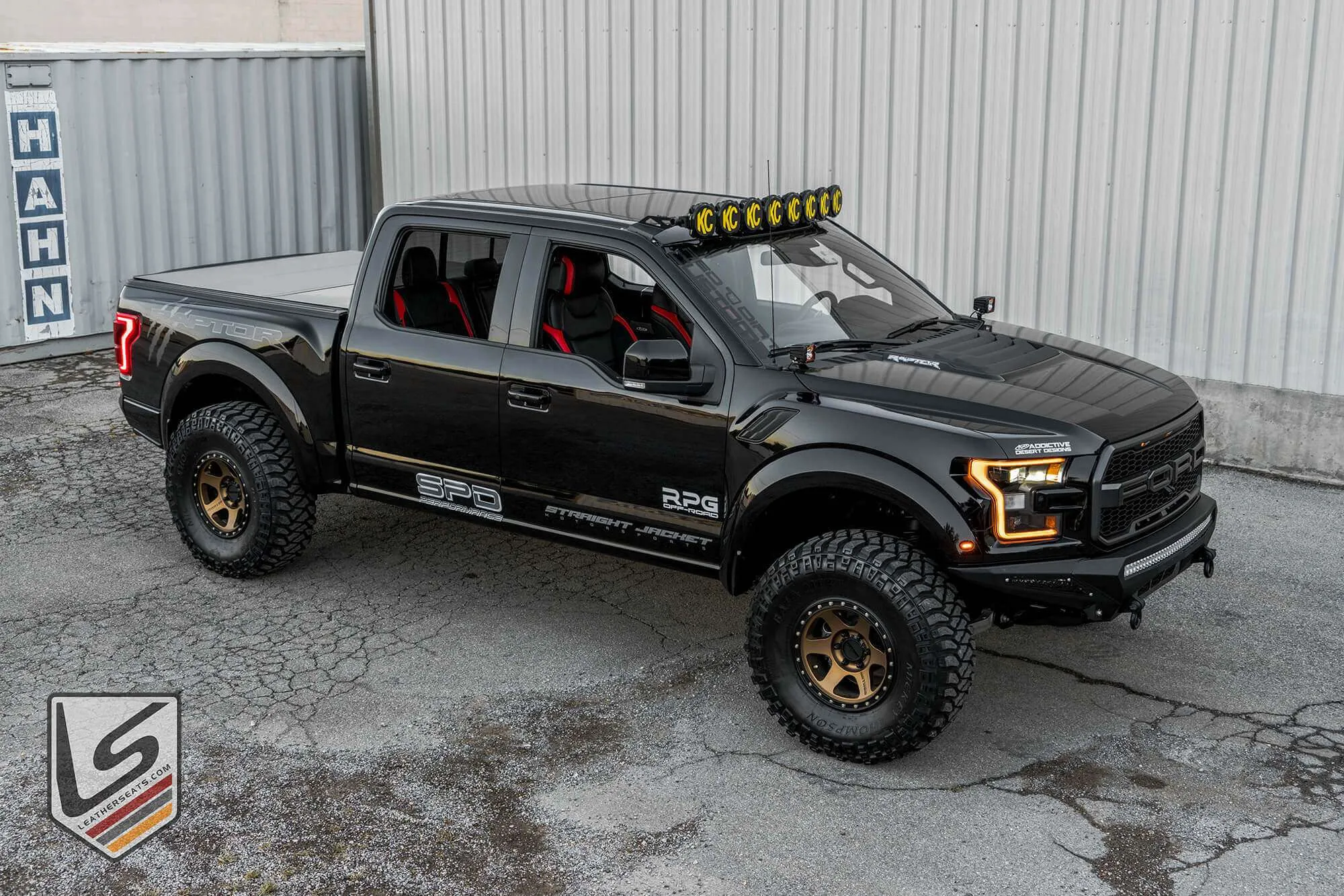 201722020 Ford Raptor SuperCrew with custom leather interior - Truck exterior