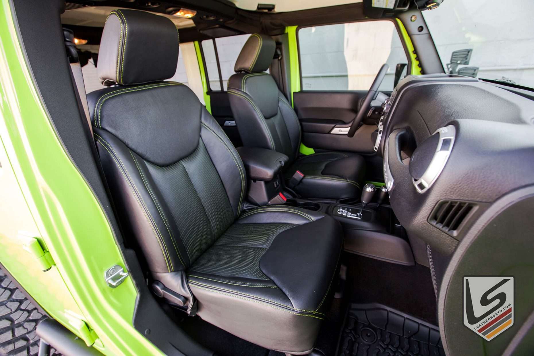 2013-2018 Jeep Wrangler JK with custom leather interior - Black and Piazza Green Inserts