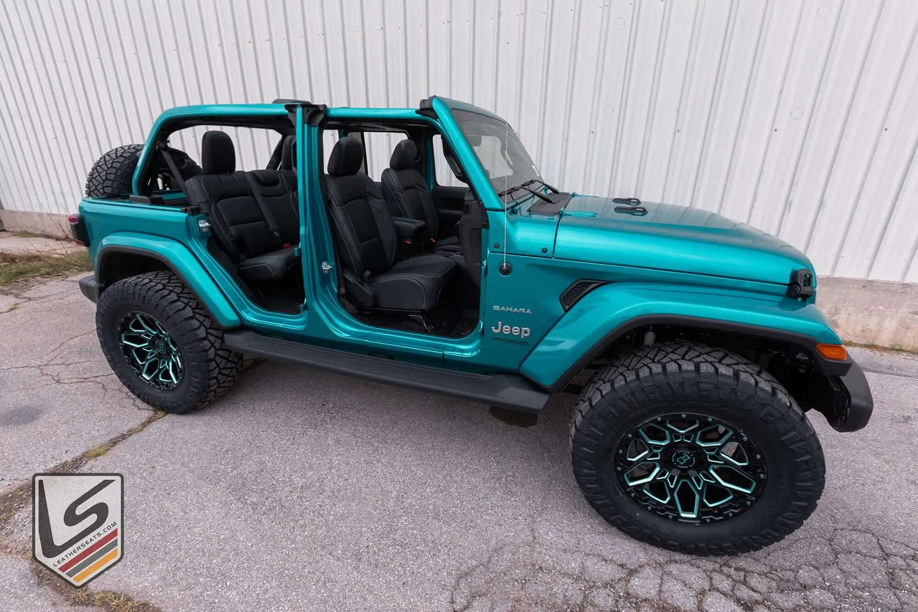 2018-2022 Jeep Wrangler JL - Doors removed with leather seats from leatherseats.com