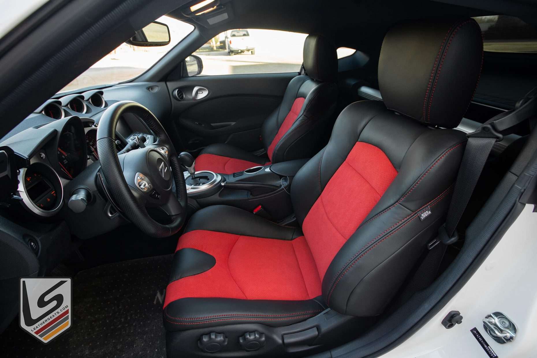 Nissan 370Z with custom Black & Red Sued Seats