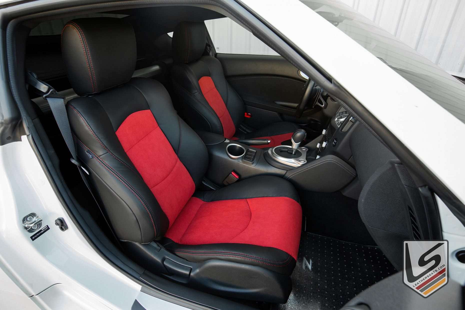 Black & Red Suede custom Nissan 370Z seats