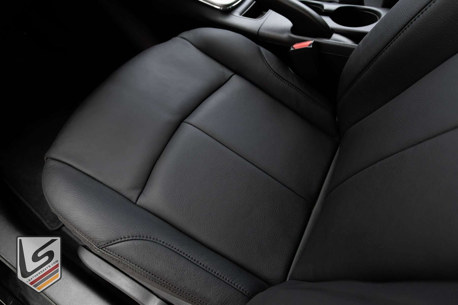 Black leather seat cushion for Nissan Sentra