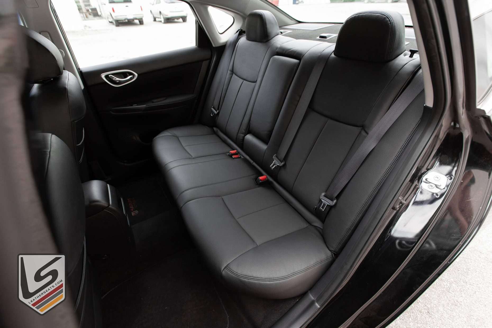 Custom Black leather seats for Nissan Sentra - Rear seats from driver's side