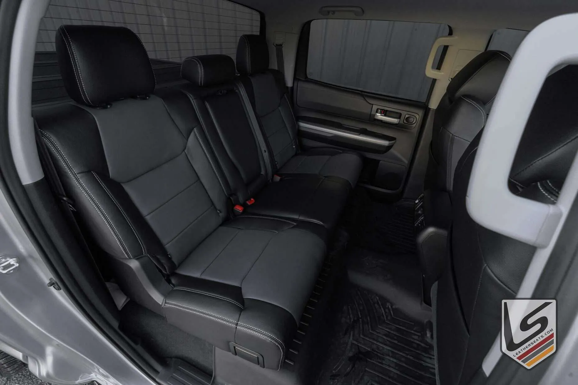 2014-2021 Toyota Tundra CrewMax or doubleCab custom leather seats - Installed rear seats