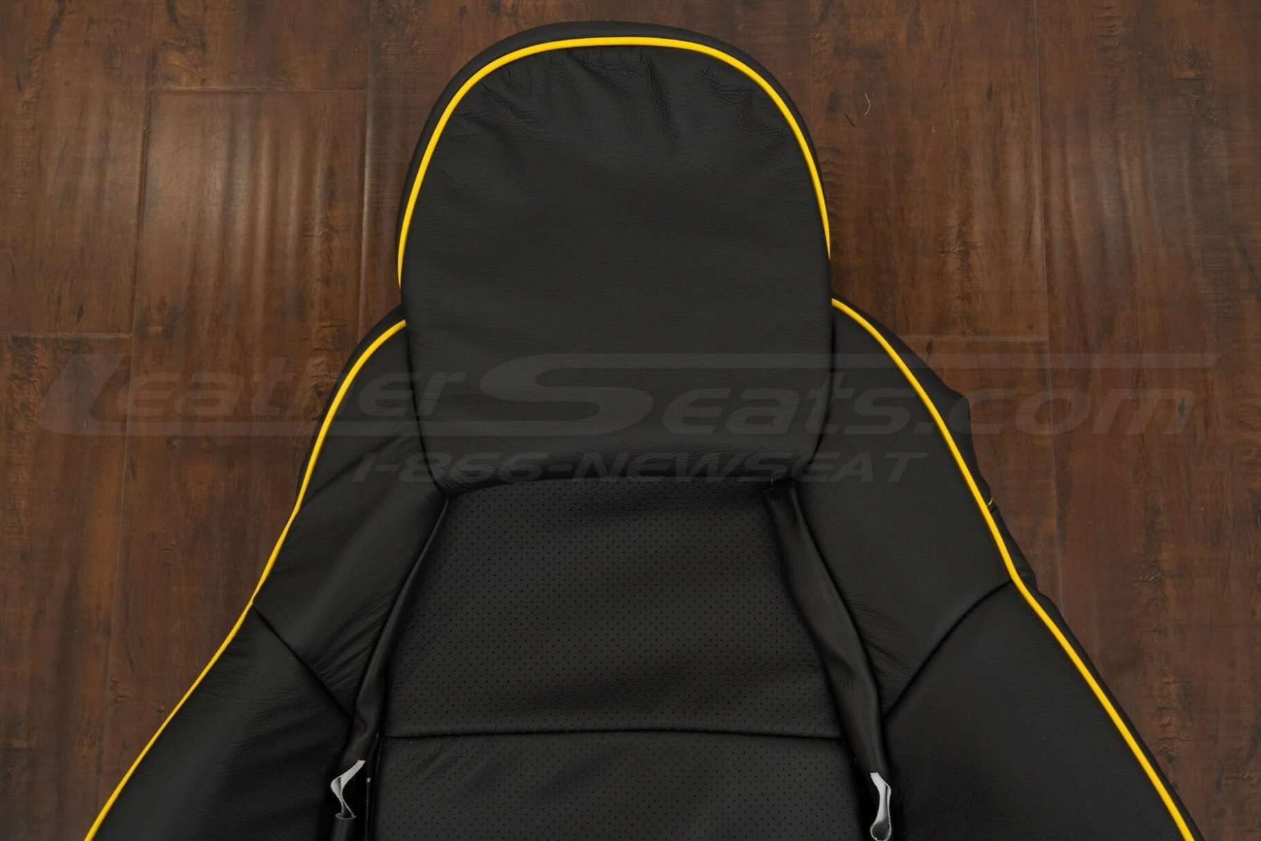 Upper section of front backrest