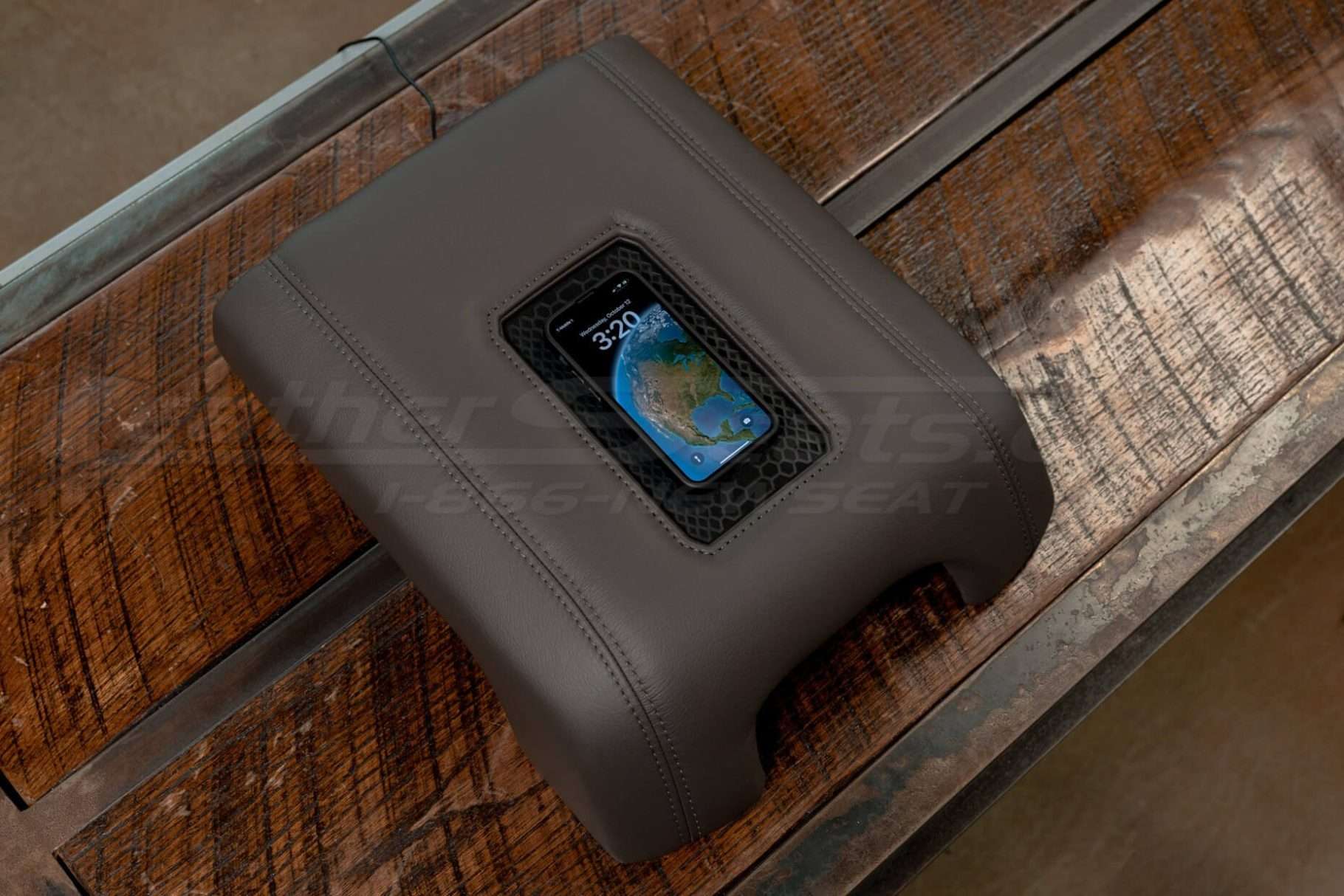 Top-down left view of Ford SuperDuty Phone Charging console