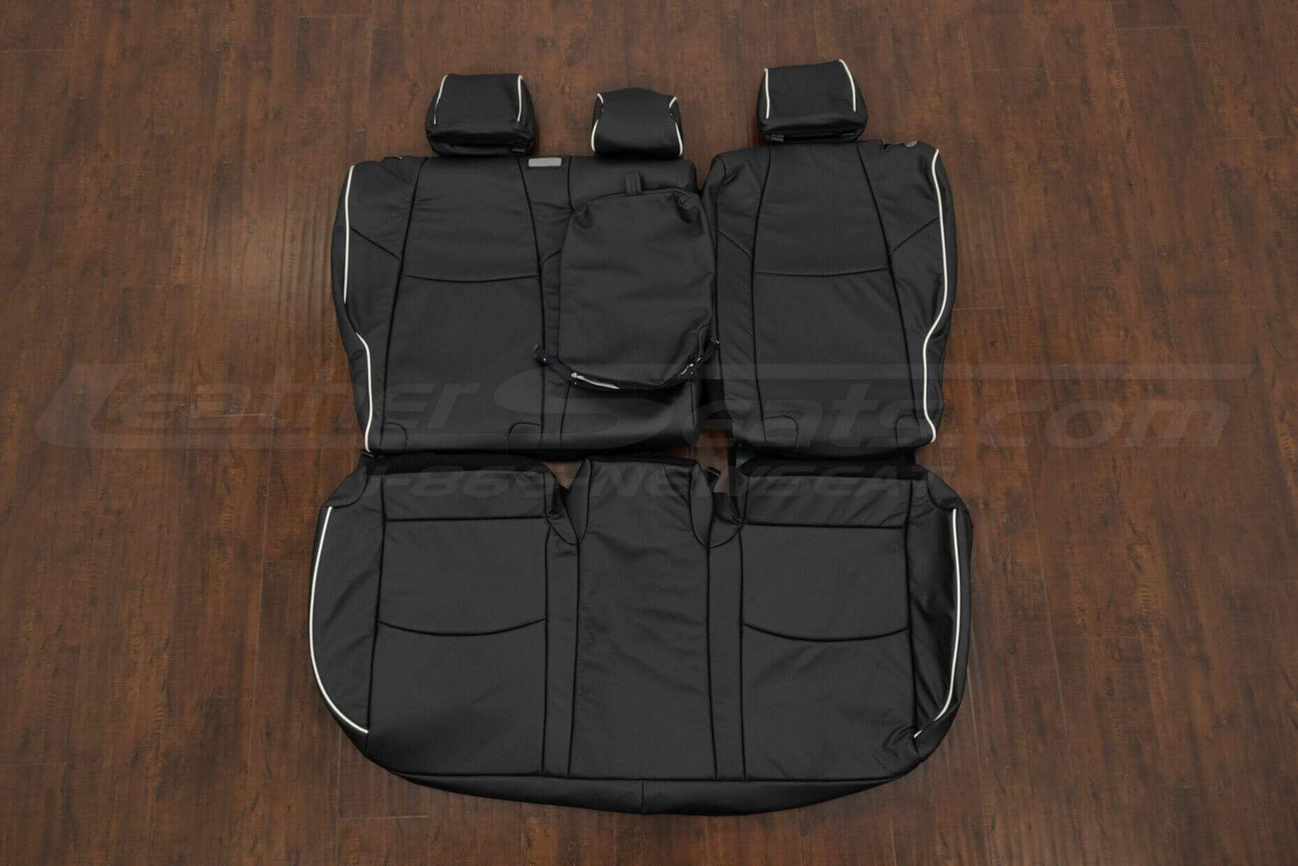Toyota RAV4 Leather Seat Kit - Black - Rear seat upholstery w/ Armrest