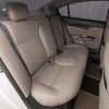 Fawn leather rear seats in Honda Civic Sedan