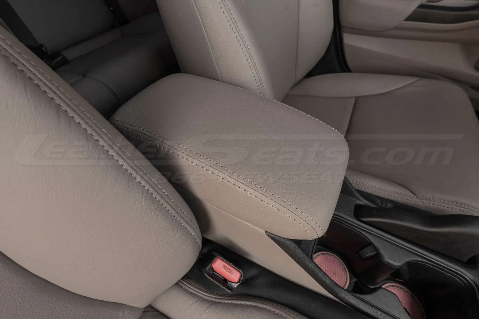 Installed leather console lid for 2014-2015 Honda Civic