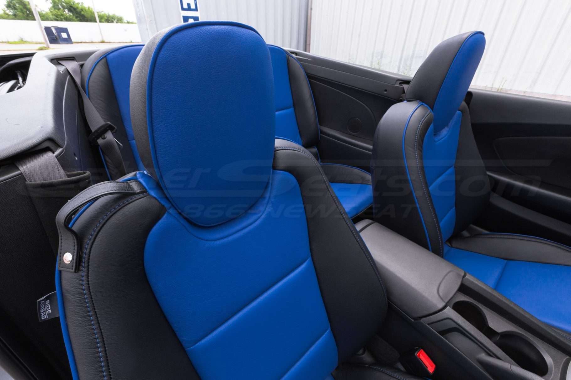 Cobalt leather headrest for Chevrolet Camaro