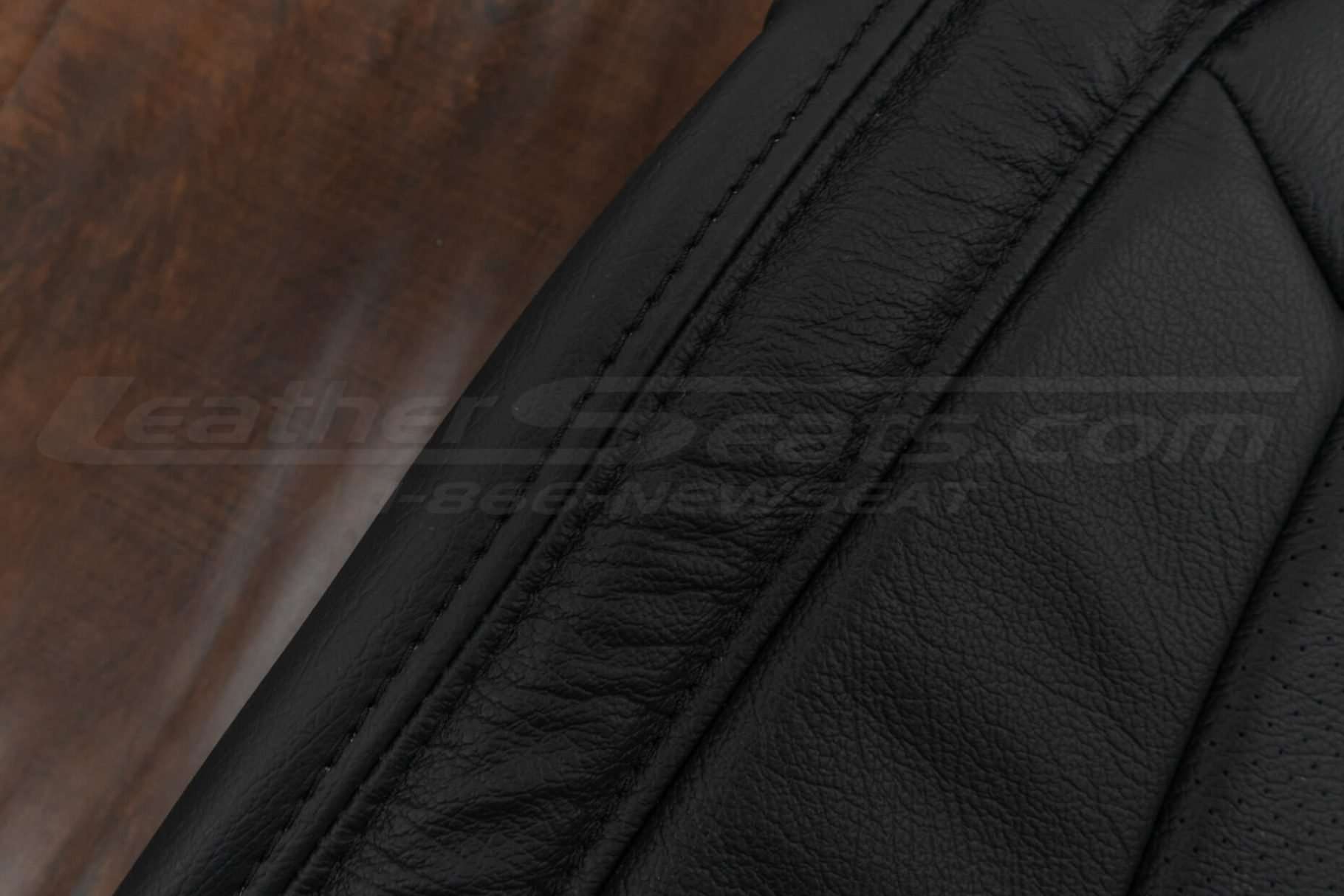 Matching double-stitching in Black