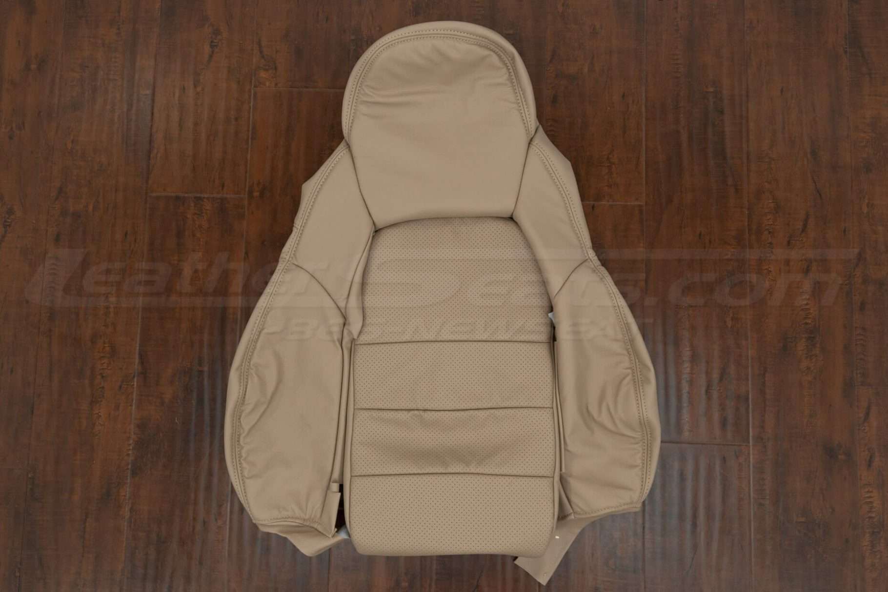 Corvette Backrest upholstery n Sandstone with perforation