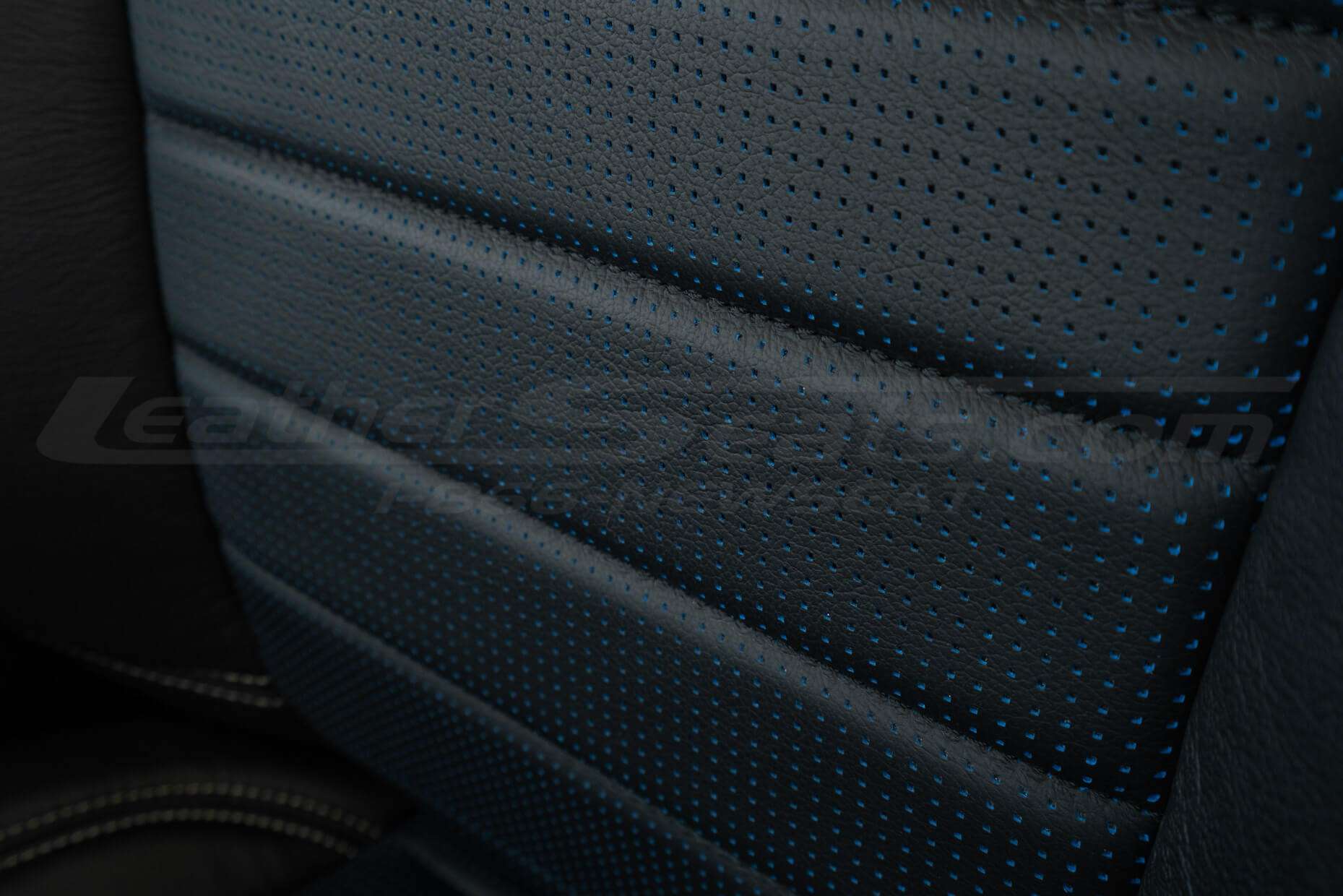 Piazza BLue Perforated Insert close-up