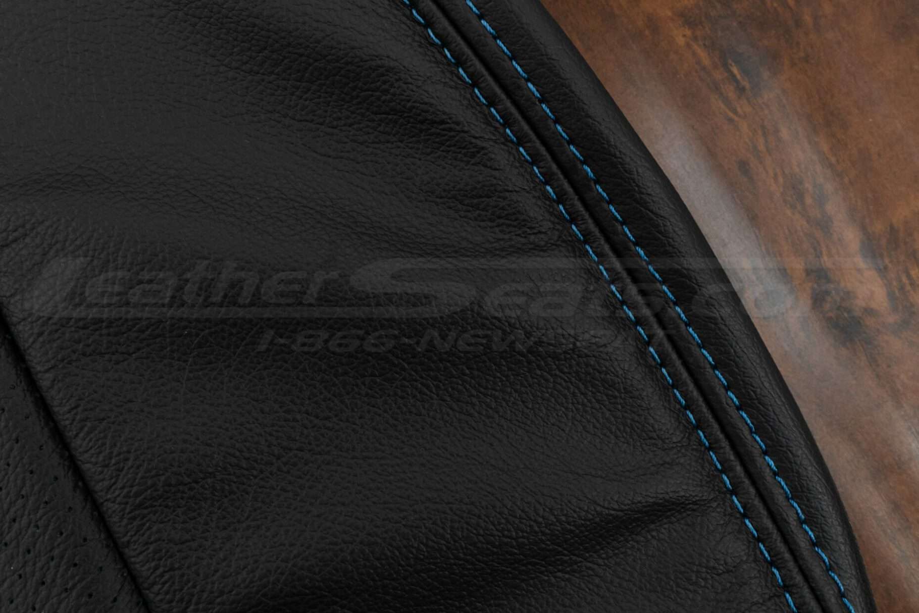 Double stitching in Cobalt