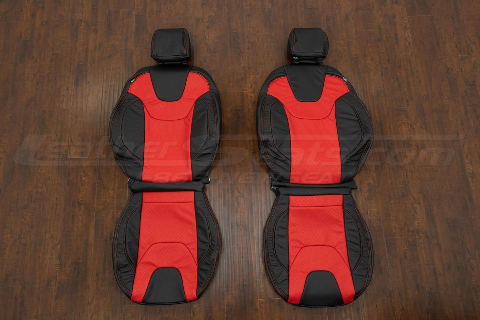 2015-2018 Ford Focus Custom Leather Seat Kit - Black & Bright Red - Front seat upholstery