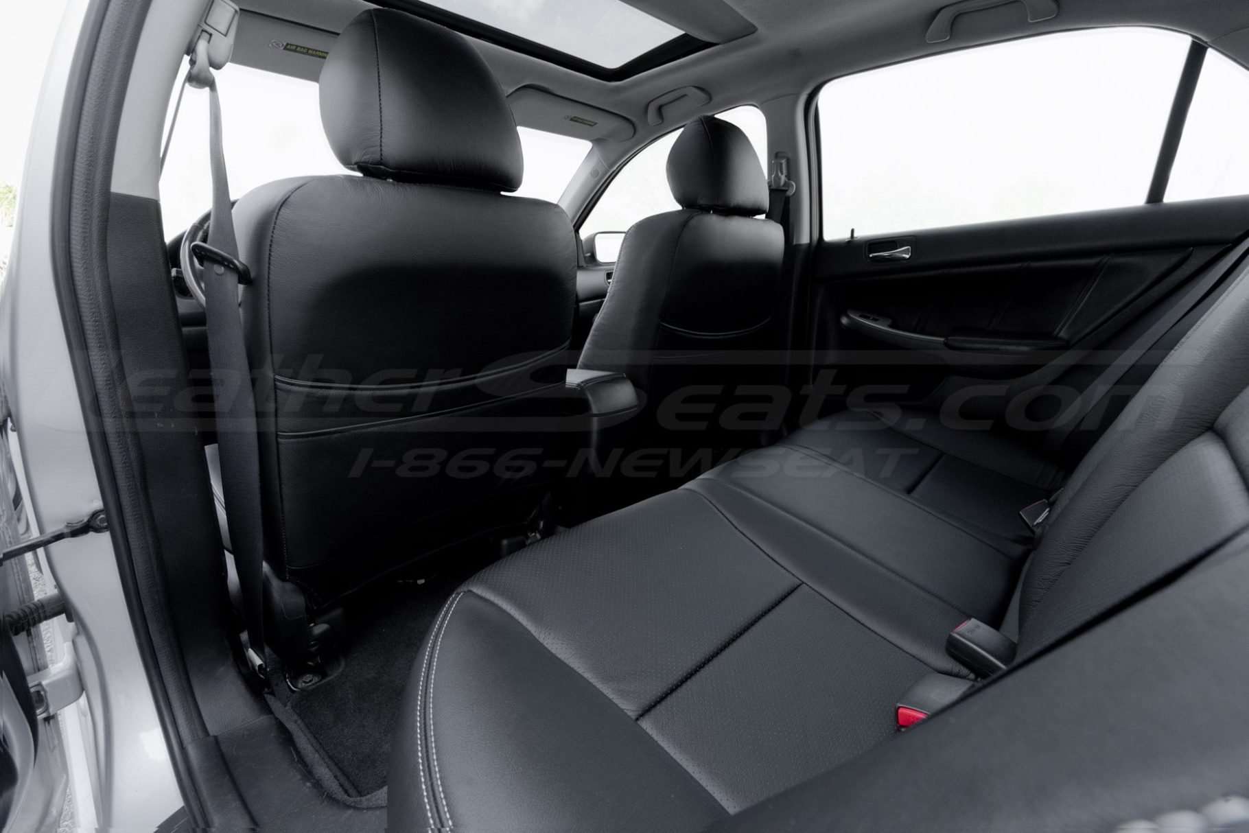 MAP pocket view on front seats