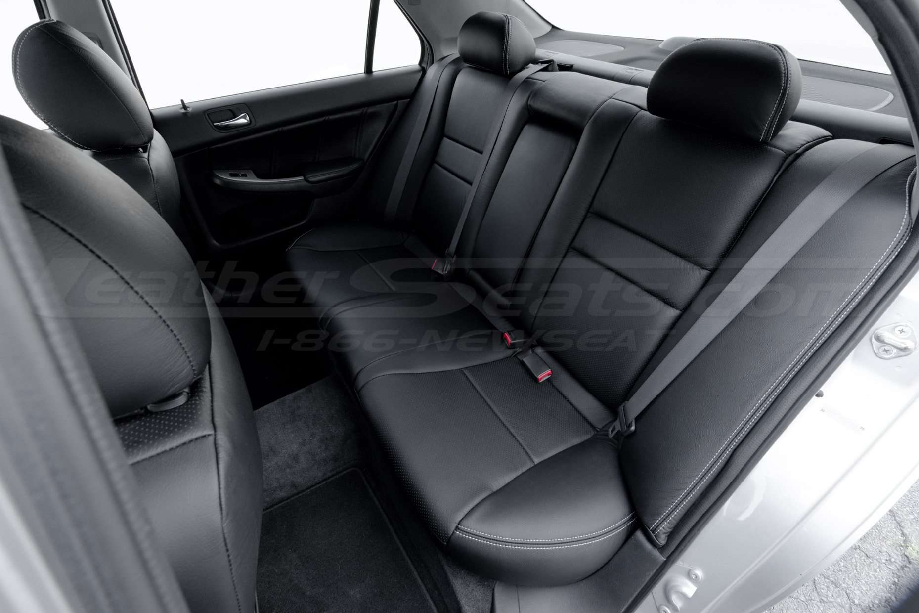 Honda Accord with installed leather seats - Rear seats from driver side