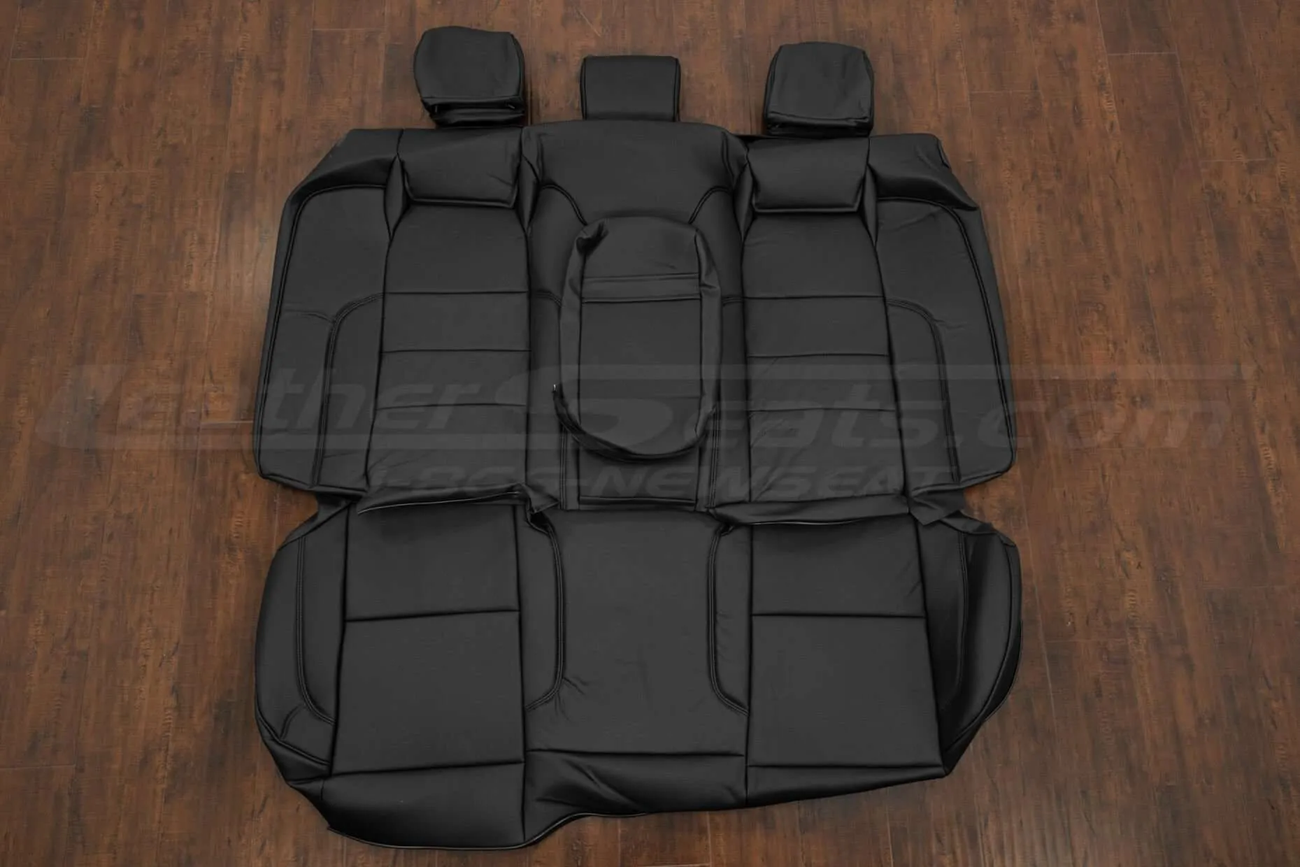 Black leather Lexus GS300 kit - Rear seats with Armrest