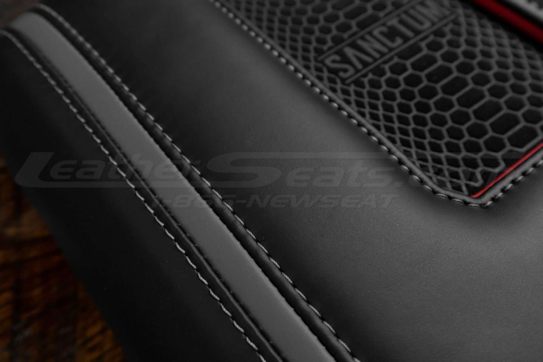 Platinum inspired silver stripe on console lid