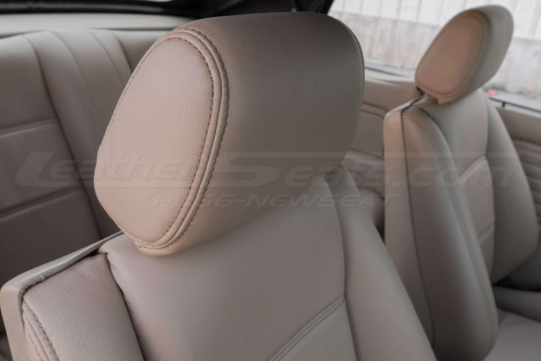 Front headrest close-up