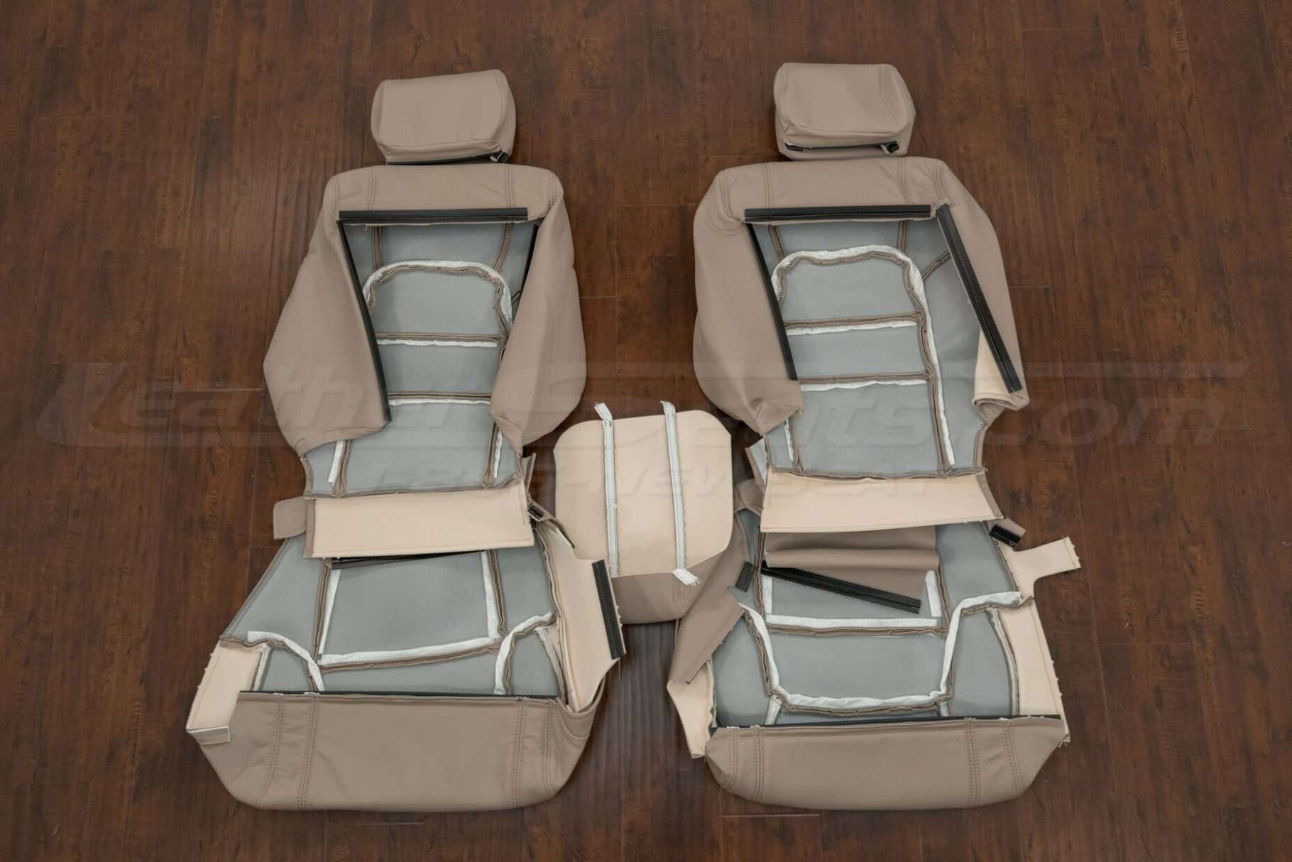 Ivory upholstery and console lid cover - flipped