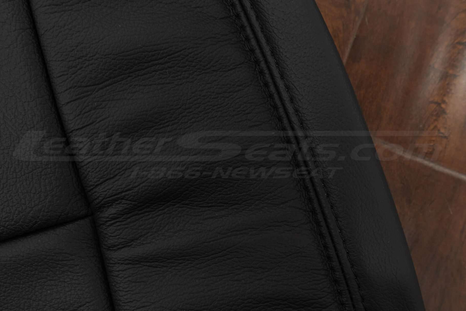 Matching double-stitching in Black