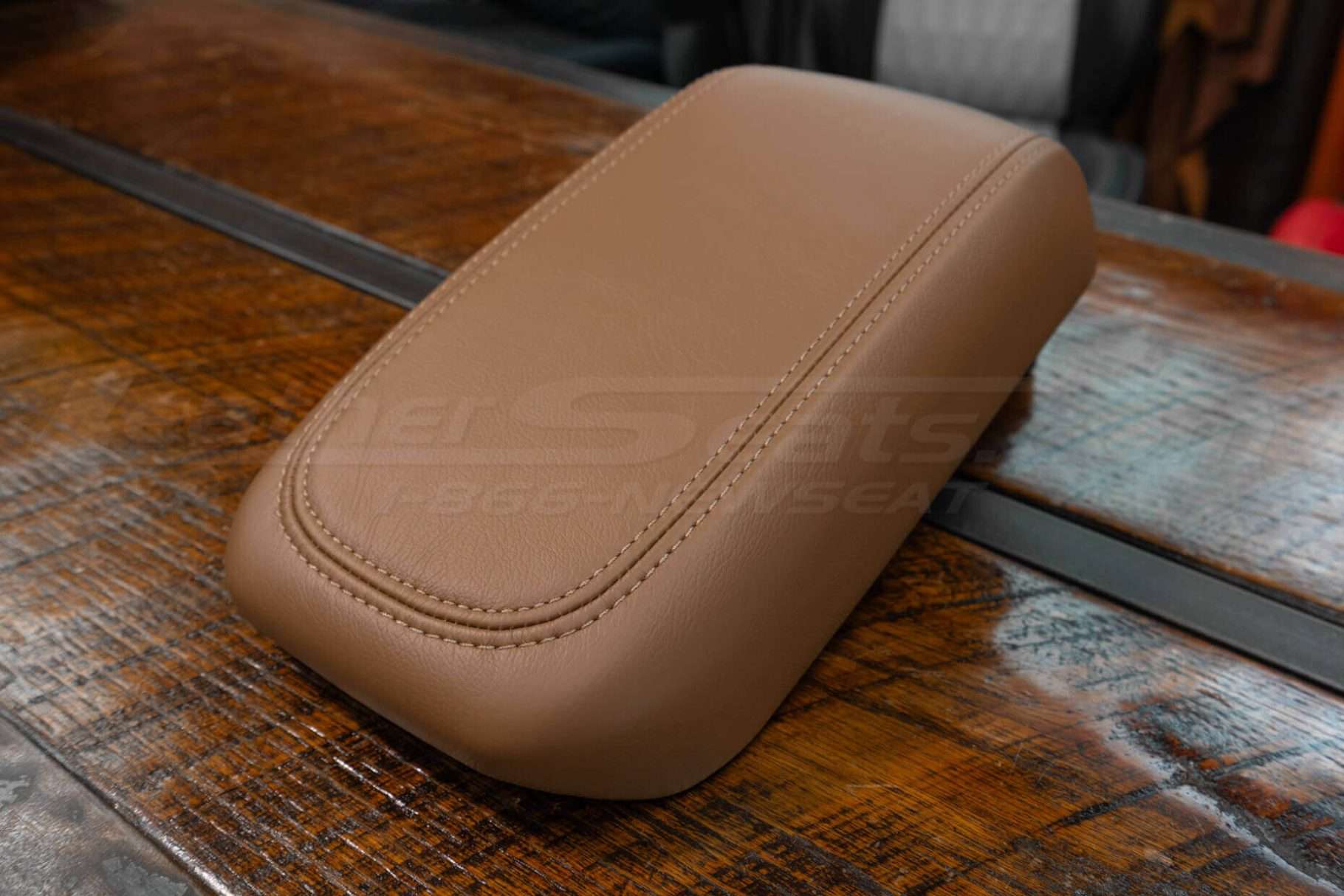 Alternative side view of Ford Maverick leather console lid cover