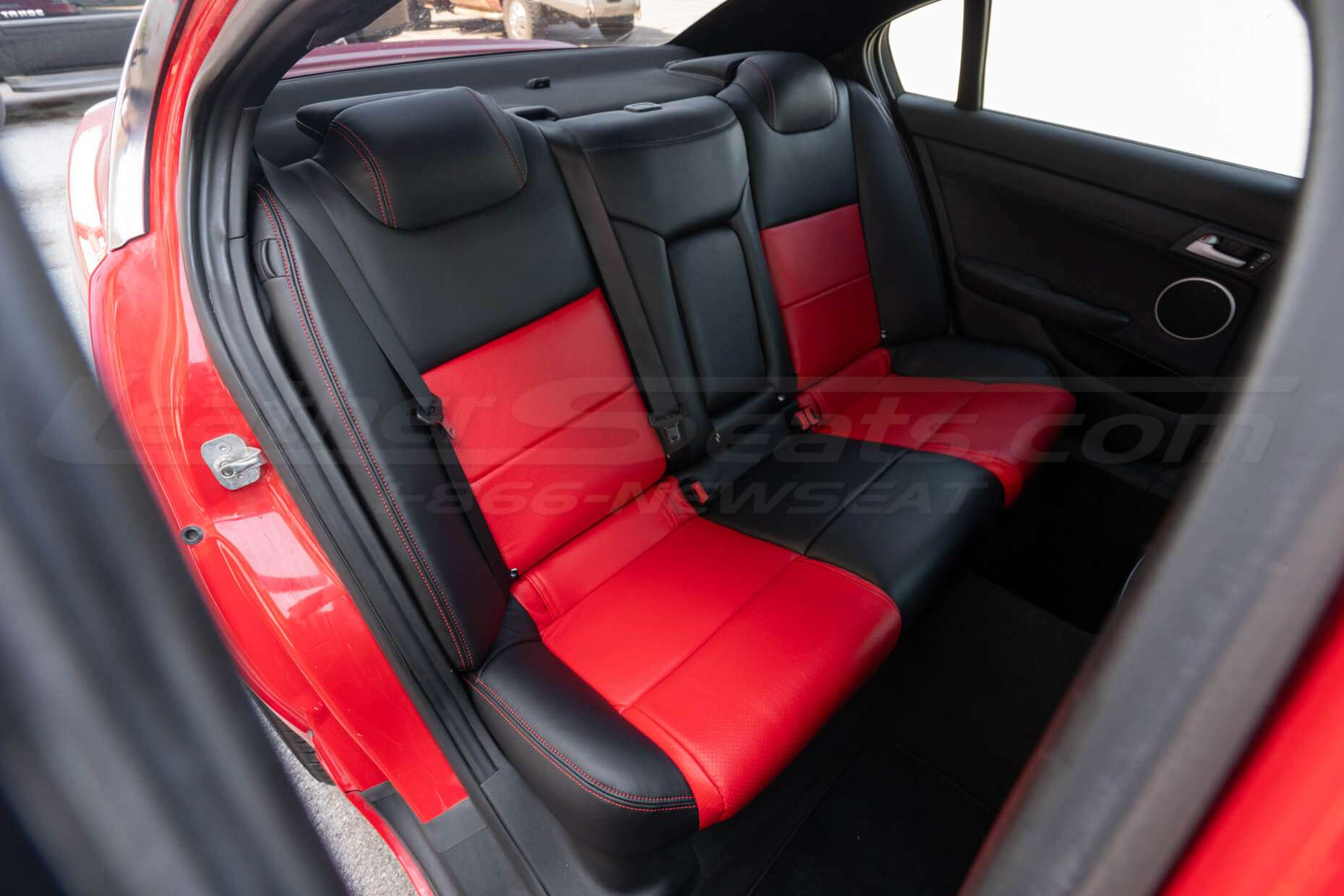 2008-2009 Pontiac G8 leather seats - Rear seats installed - passenger side