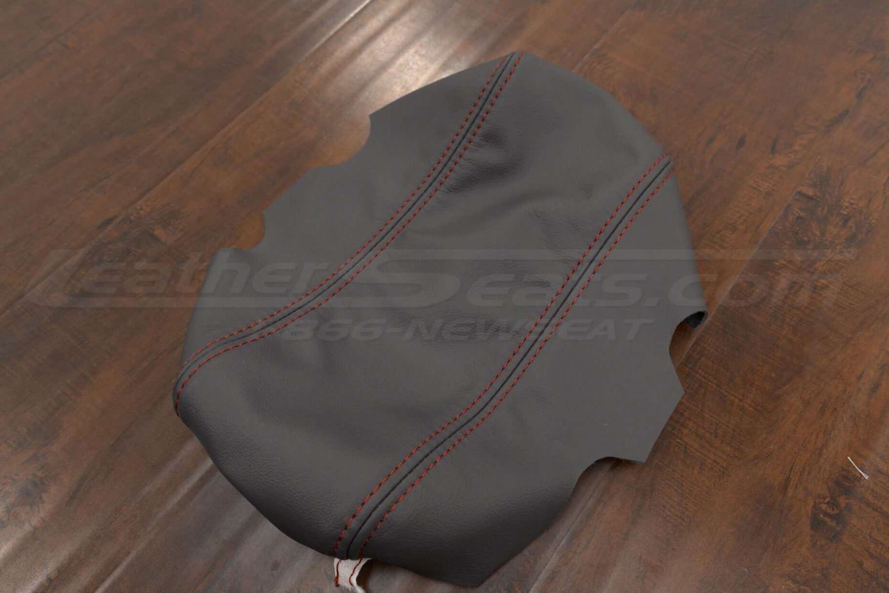 Alternative view on console cover upholstery