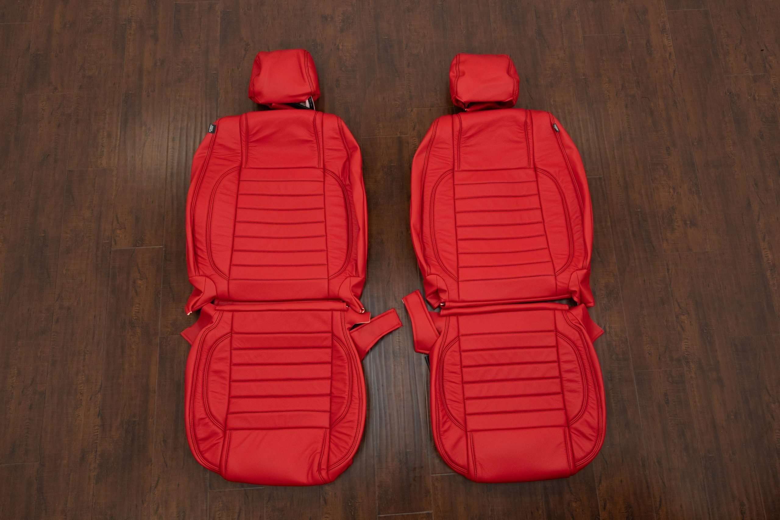 2010-201 Ford Mustang Leather Seat - Featured Image
