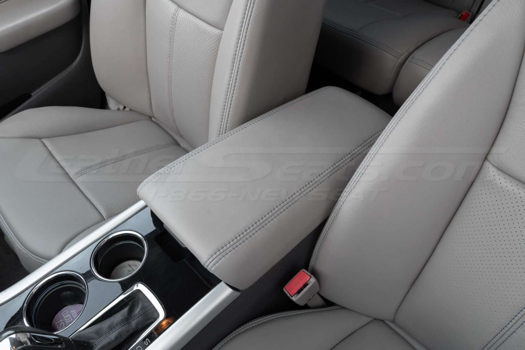 ALternate view of console lid cover for Ford Edge