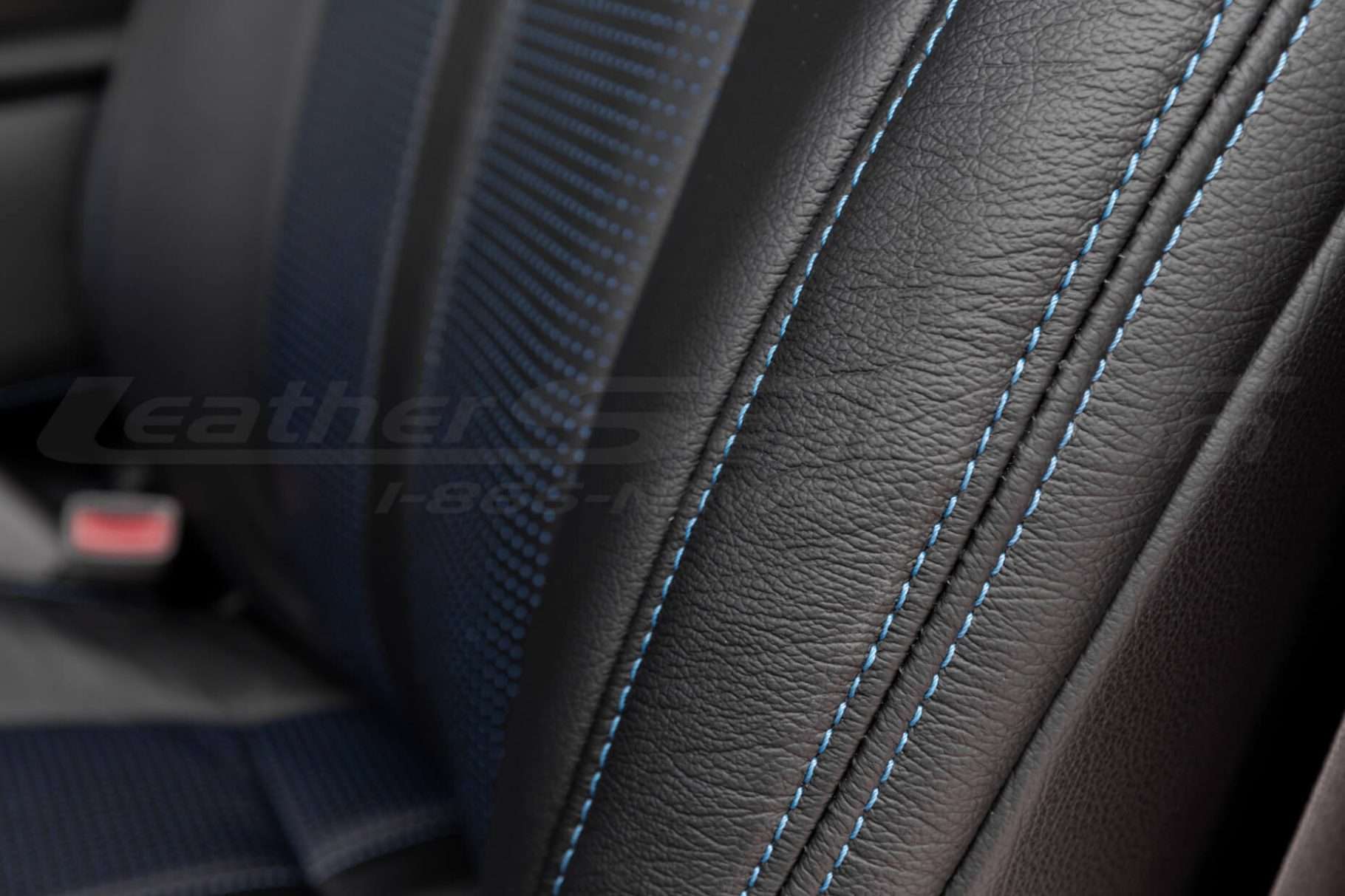 Contrasting double-stitching in Cobalt