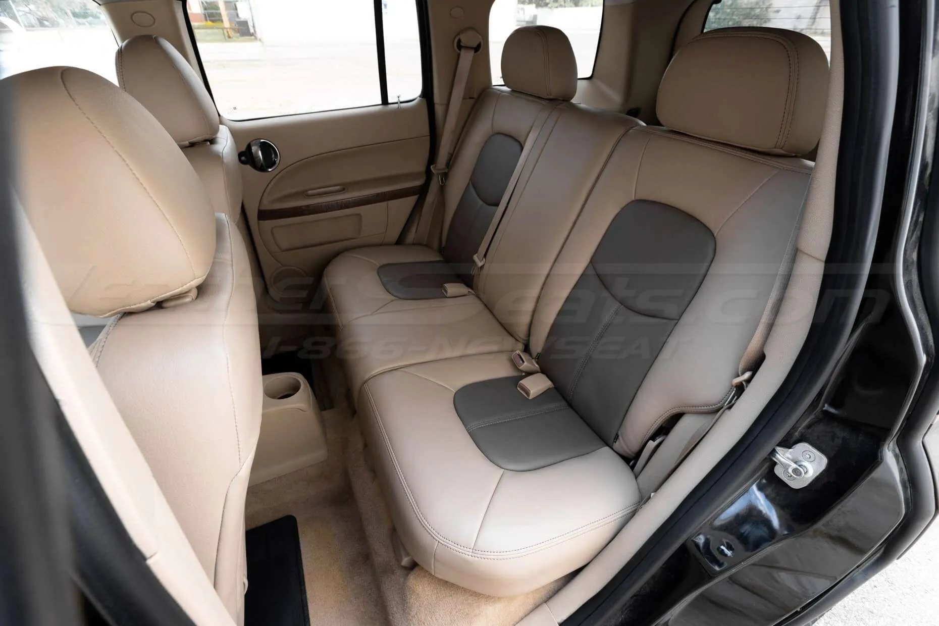 2006-2011 Chevrolet HHR Custom leather seats in Sandstone and Driftwood