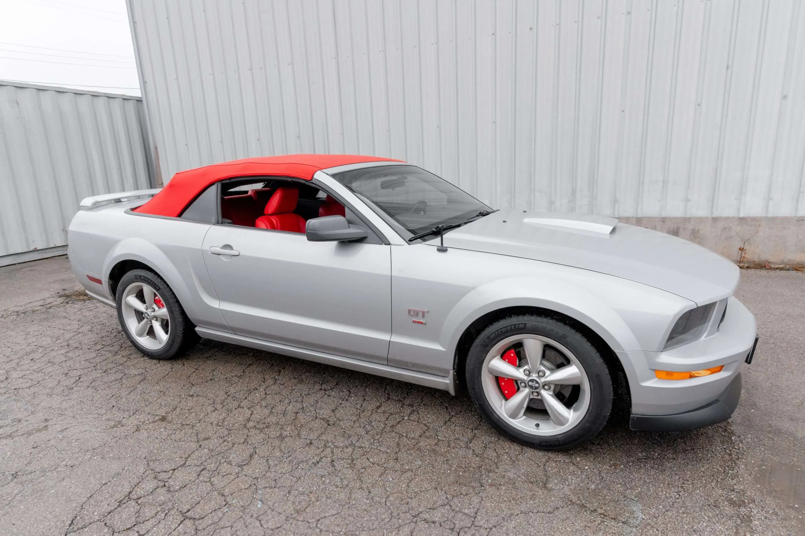 2005-2009 Ford Mustang Convertible Exterior