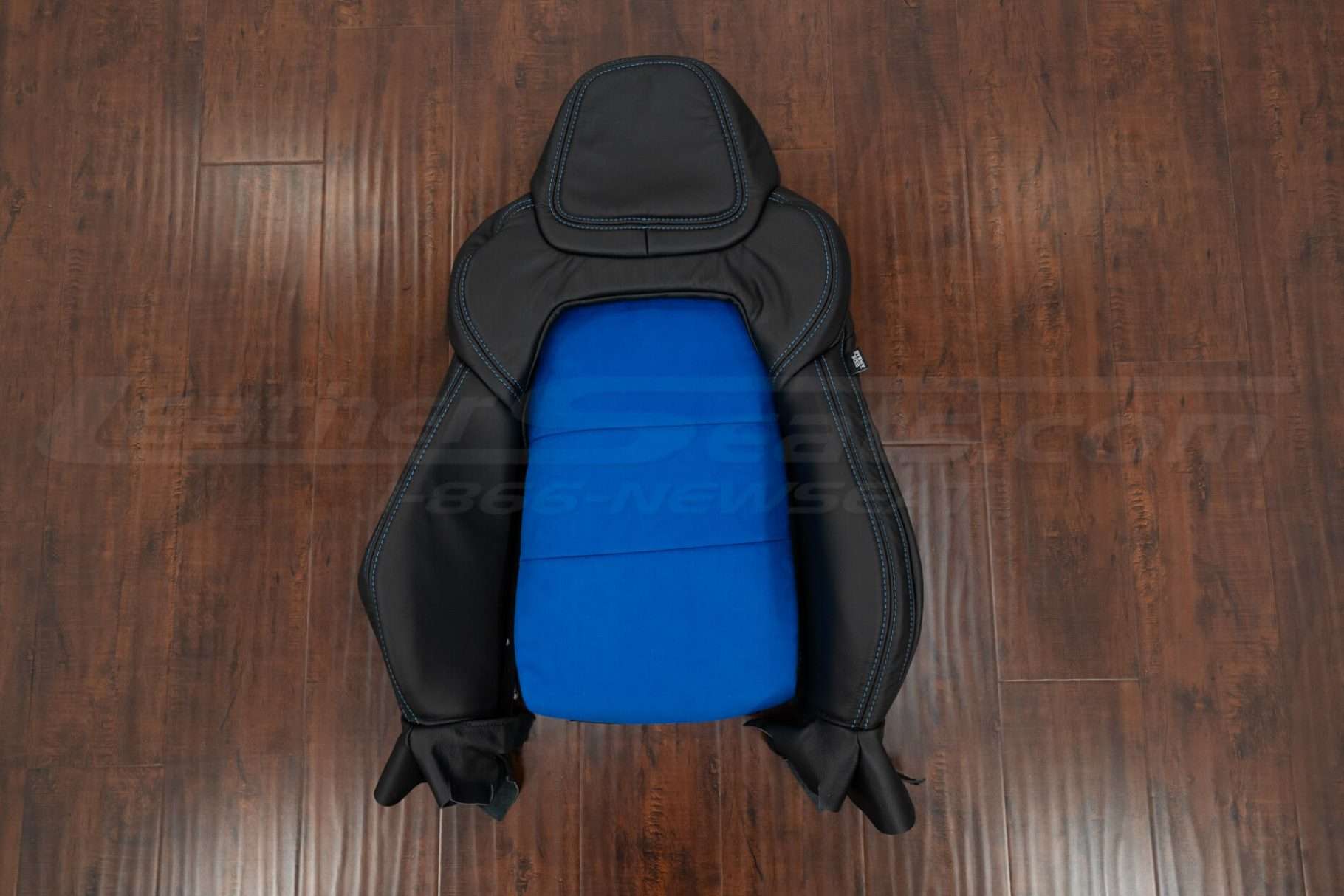 C6 Chevy Corvette aftermarket backrest upholstery