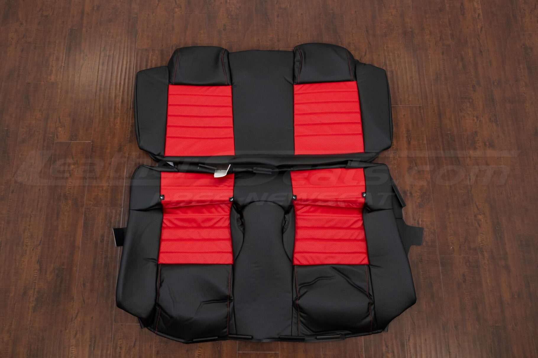 Ford Mustang Custom Leather Seat Upholstery - Black/Bright red - Rear seat upholstery