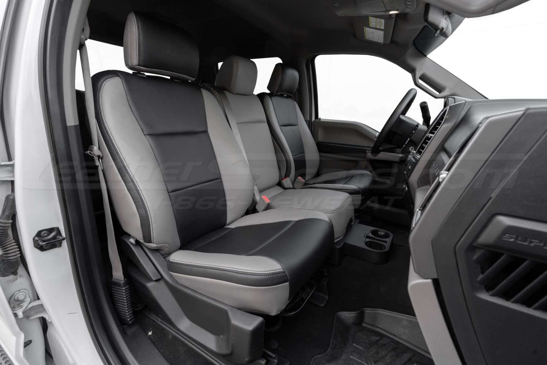 2017-2022 Ford Superduty with Istalled leather seats & jump seat - front passenger