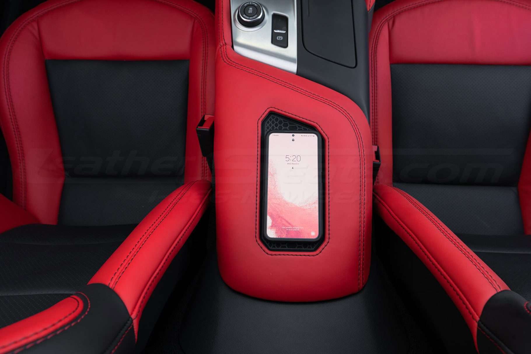 C7 corvette sanctum wireless charging console lid fast charging android top down view