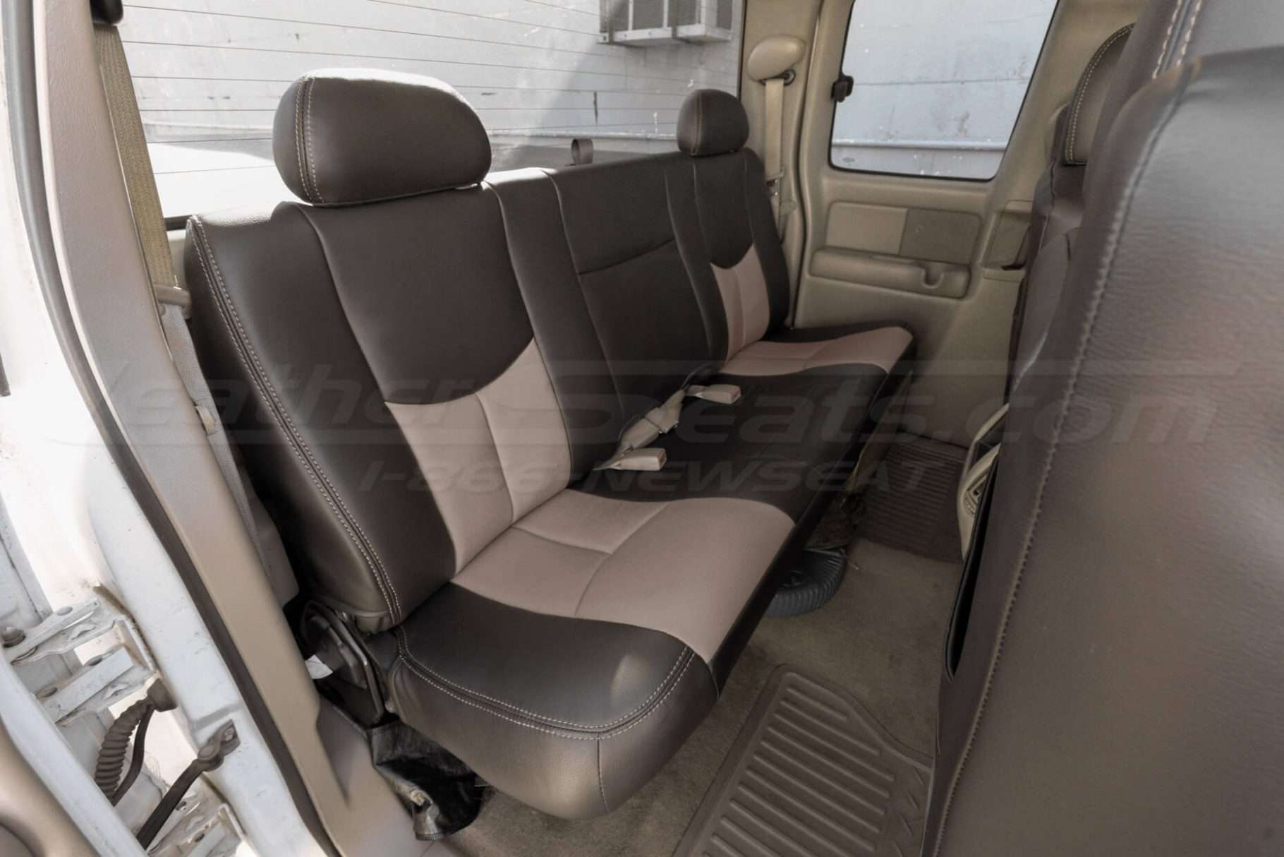 2003-2007 Chevrolet Silverado Installed rear leather seats in Black & Desert