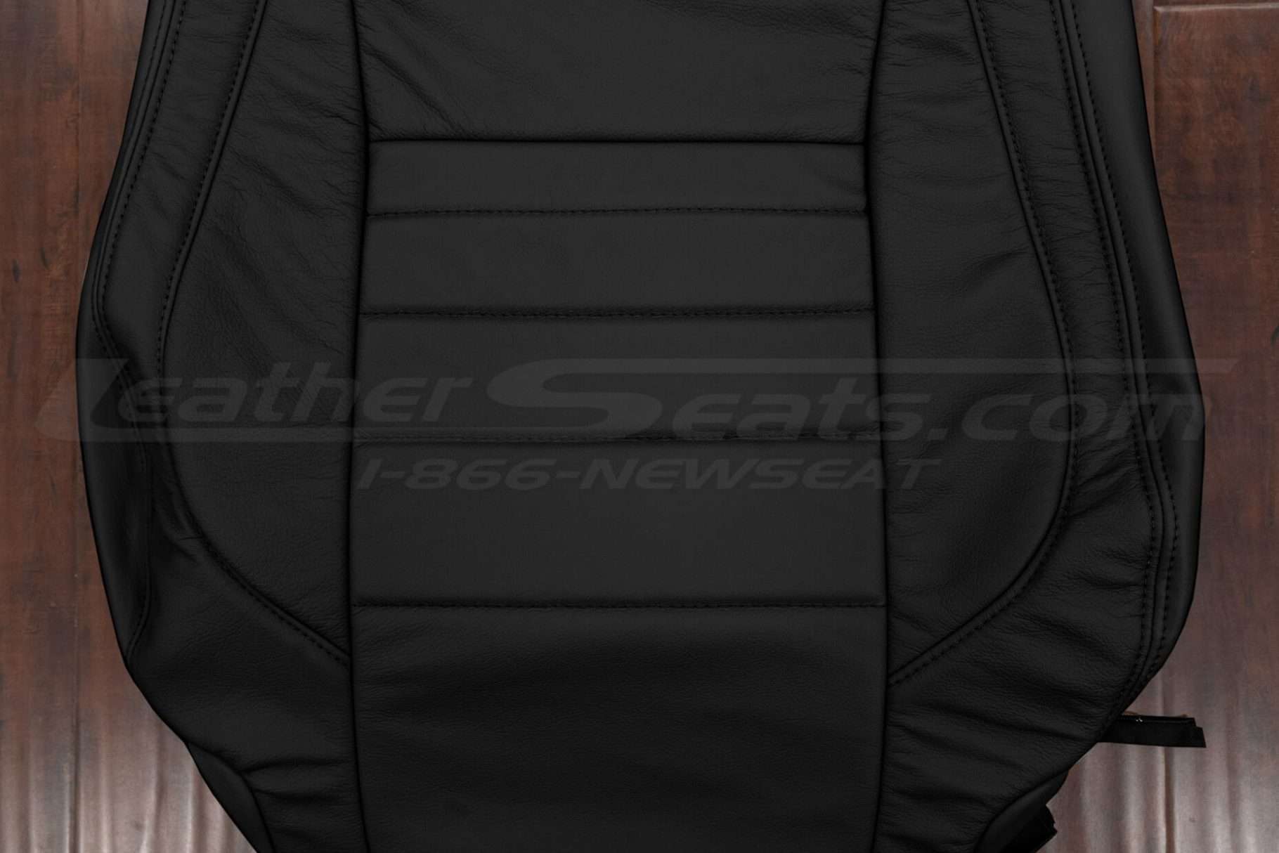 Insert section of leather backrest uholstery for toyota camry sedan