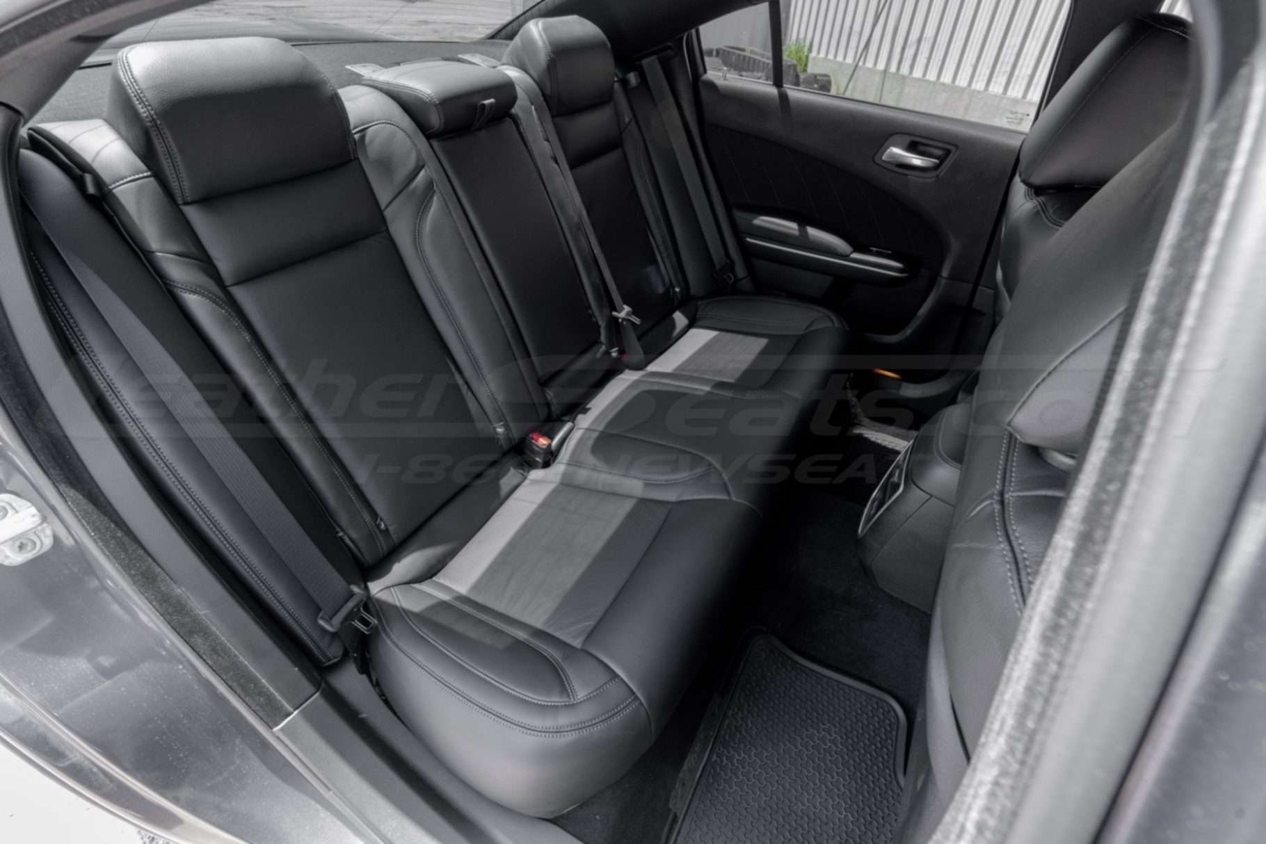 Aftermarket Black leather seats for Dodge Charger - Rear seats passenger side