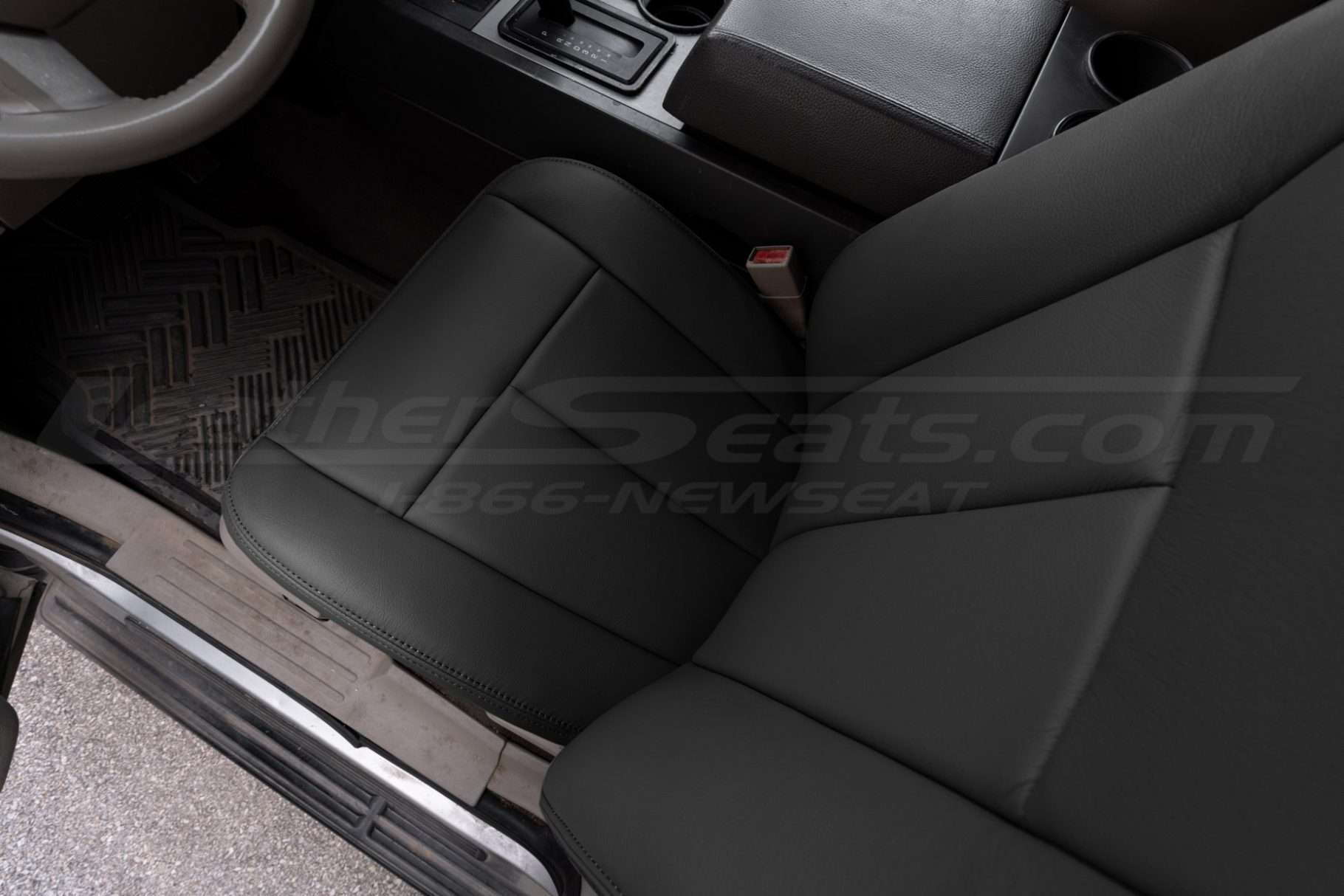Top-down view of dark graphite isntalled leather seats for ford expedition